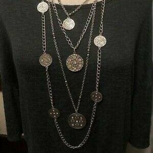 Premier Designs Stunning Necklace